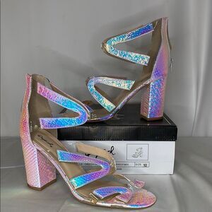 QUPID SILVER IRIDESCENT HOLOGRAM HEEL SANDALS FTL-06-024